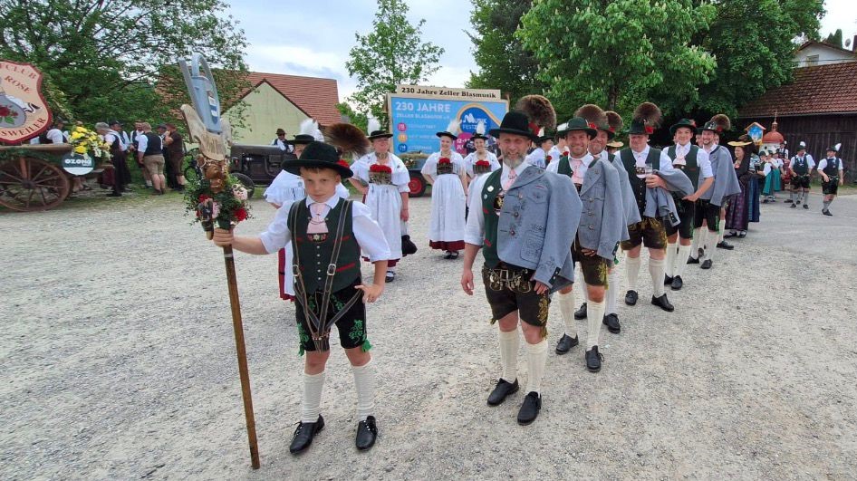Bild_festumzug.jpg