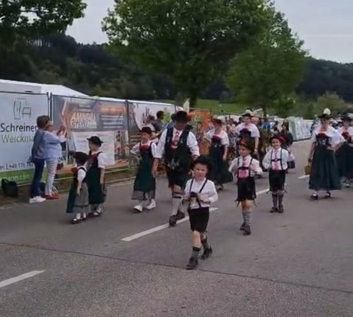 c824ddf5-1554-4f9d-b6d4-6930e7f67a2b.jpg